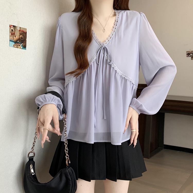 Elegant Plus Size V-Neck Lace Long Sleeve Top for Women L