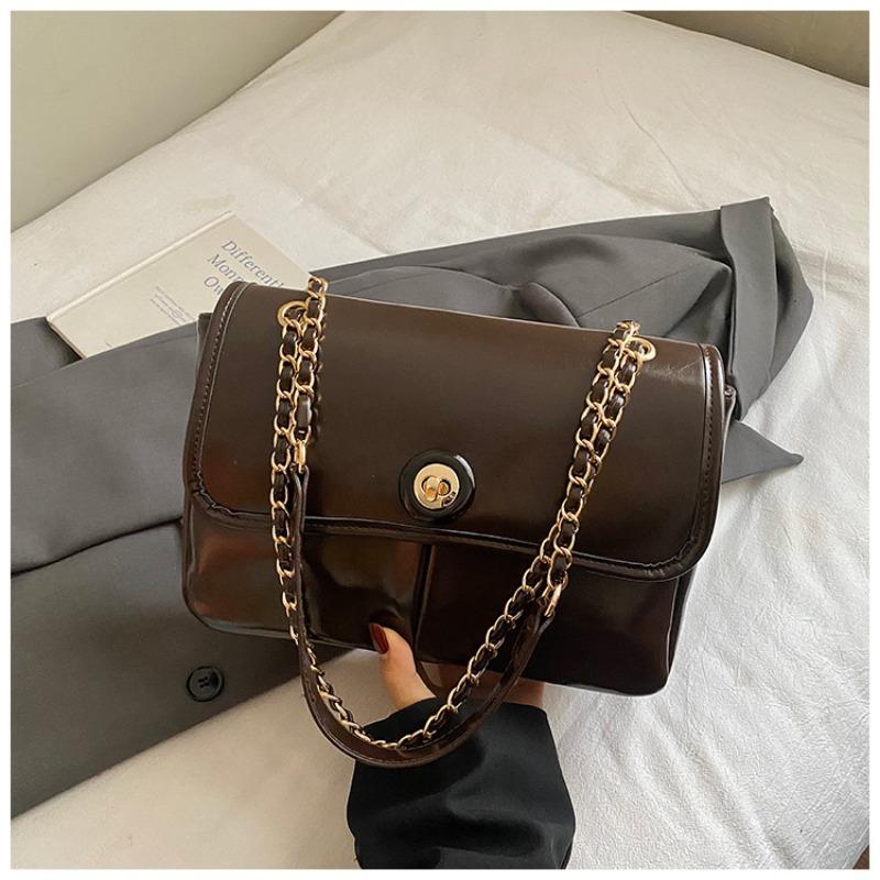 Niche atmospheric bag women's winter new leisure chain small square bag high value simple shoulder bag
