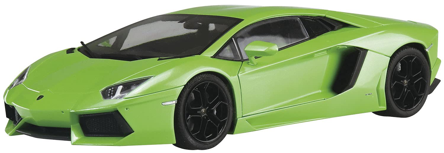 

Aoshima Bunka Kyozai Model Series 2011 Lamborghini Aventador Green Plastic Model 1/24 Pre-painted Pre-painted 01-C зелёный