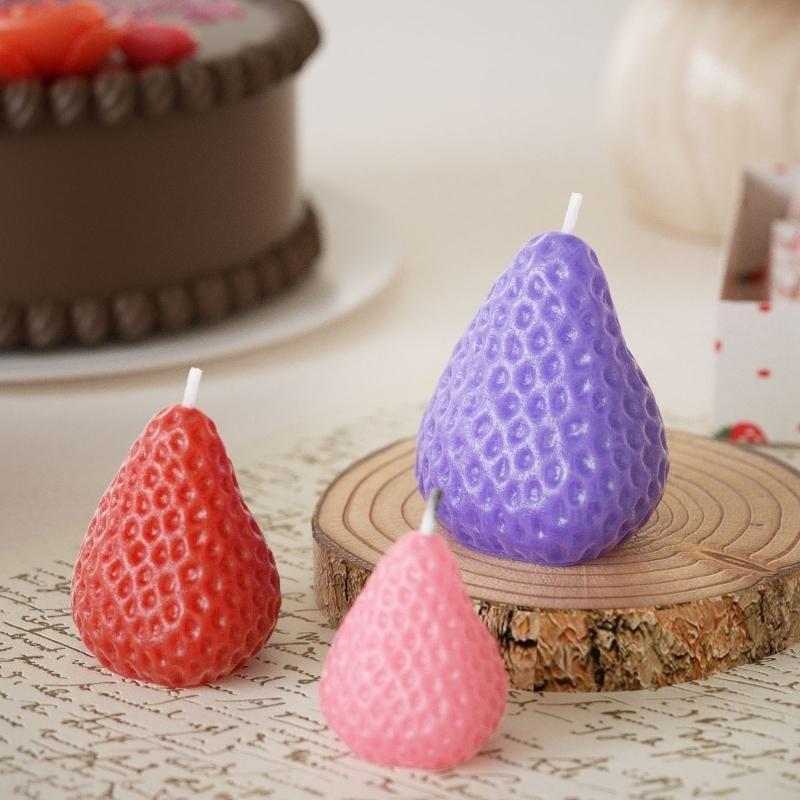 3D Strawberry Aromatherapy Candle Silicone Mold DIY Handmade Romantic Scented for Valentine's Day Party Home Decor Birthday Gift
