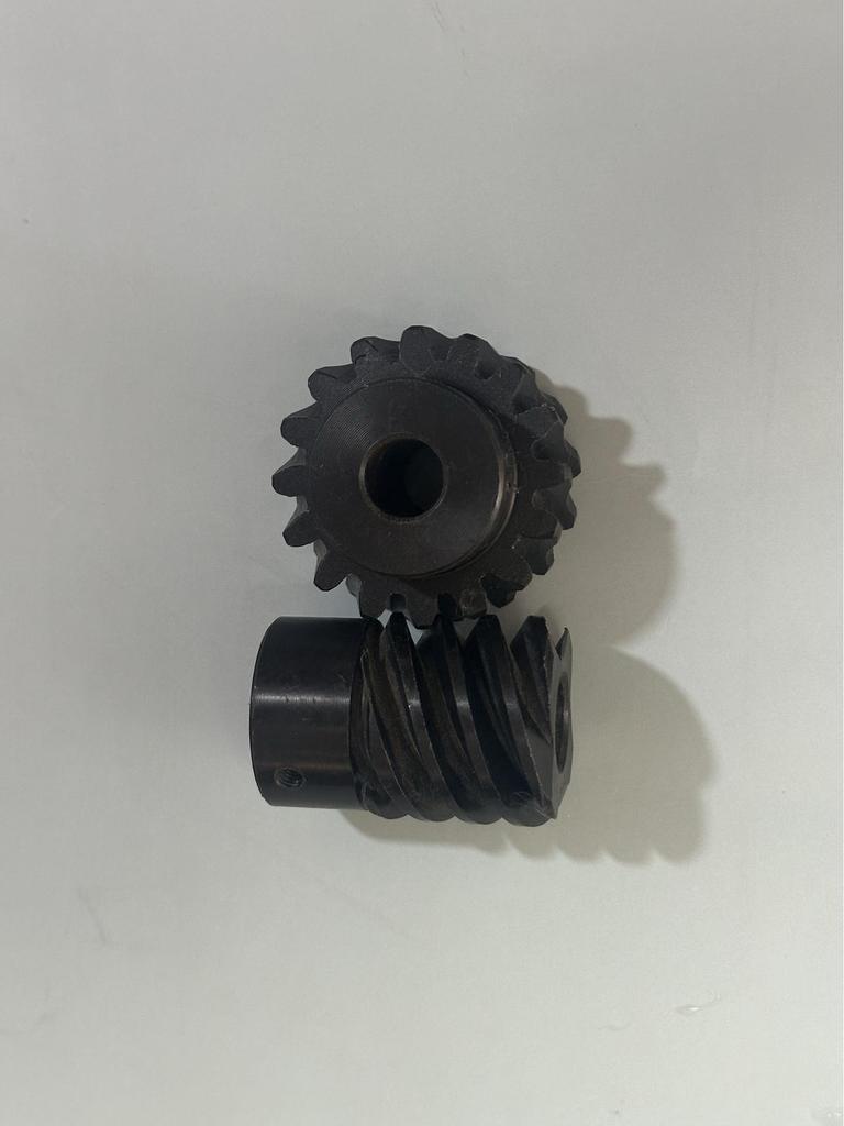 Xizhuo Punching Machine Accessories: Turbine Worm Gear, Rubber Roller, Bracket, and Brush Holder.