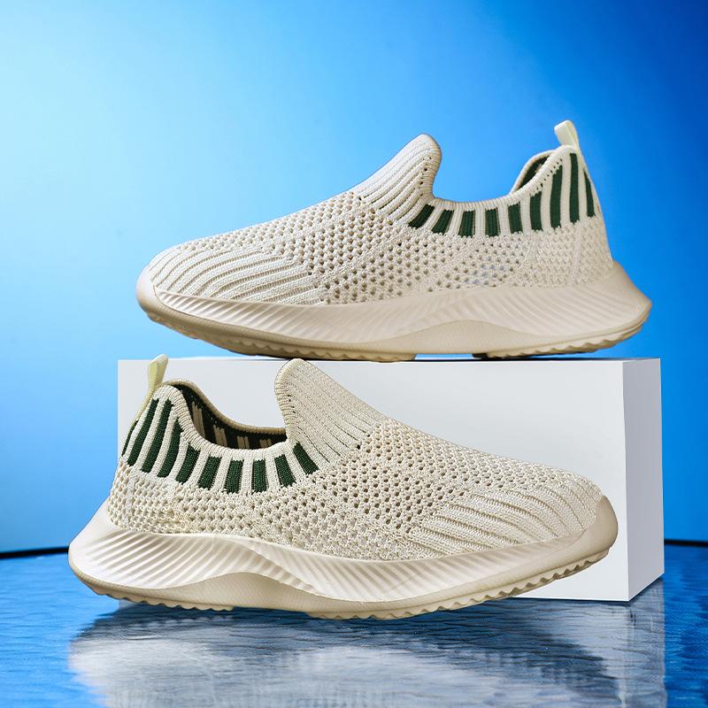 Children's shoes 2025 summer new one-pedal breathable fly-woven mesh lightweight boys and girls sports and leisure shoes tide