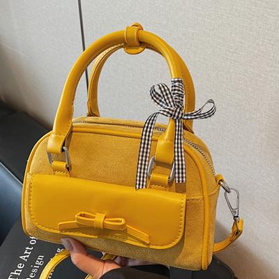 Fashion Niche Foreign Style Handbag Women's 2025 Autumn New Trend Fashionable High Value Commuter Boston Bag