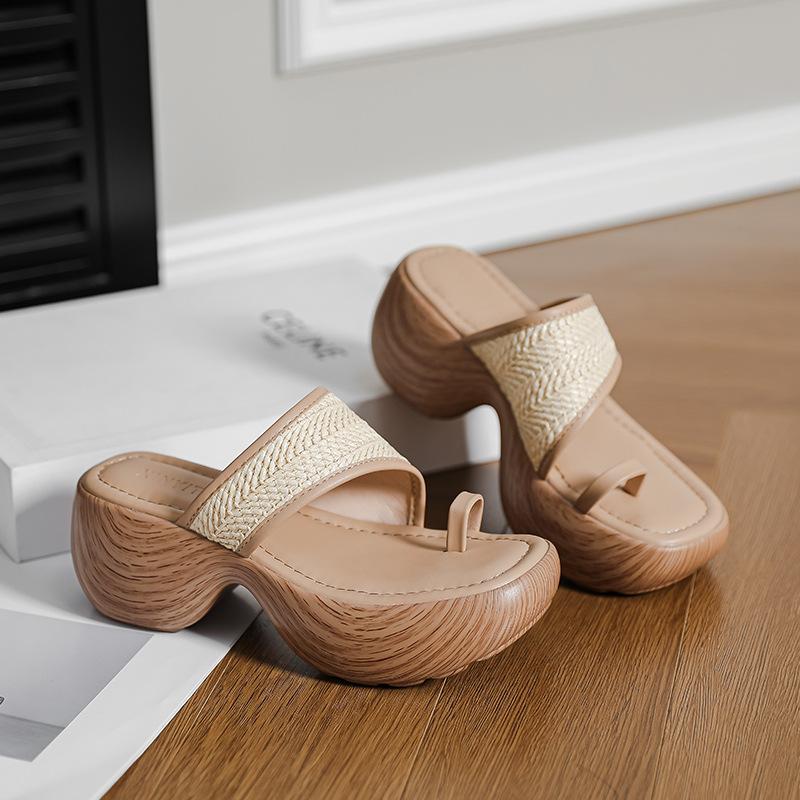 Holiday style straw soft-soled toe cold slippers summer new thick-soled muffin shoes small waterproof table half slippers