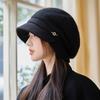 Autumn and Winter Hats for Women's Metal Label Beret Casual Fashion Versatile Painter Hat British Style Warm Hat