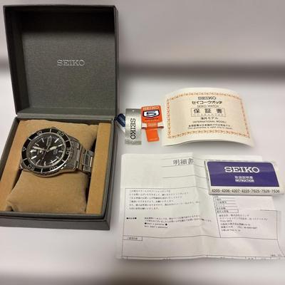 Used SEIKO 5 SPORTS Automatic Watch 100M