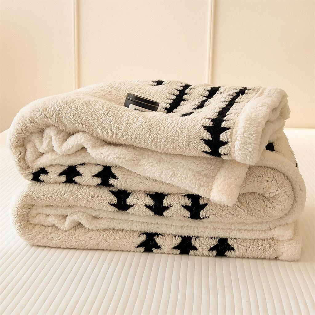 Klasse A Doppellagige Lammwoll-Decke mit Fleece-Futter – Dick, Multifunktional, Warm für Herbst & Winter mit Taft-Fleece-Bezug.