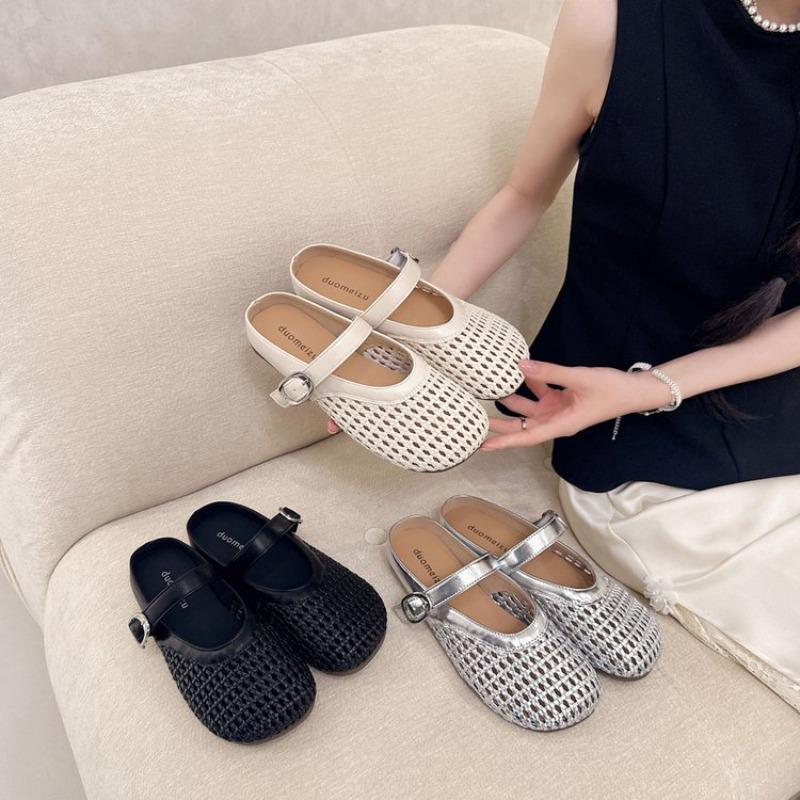 2026 New Baotou Half Slippers Mesh Hollow Breathable Comfortable Soft Bottom Women's Casual Sandals Woven Flat Shoes