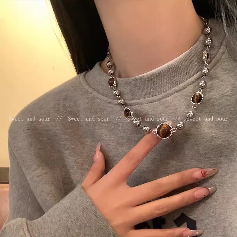 Maillard Tiger's Eye Stone Necklace Light Luxury Niche Premium French Retro Clavicle Chain New Neck Chain