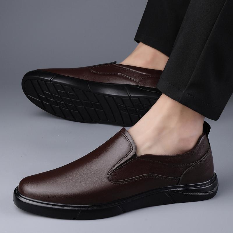 Fashion Handmade Men's Business Shoes High Quality Mens All-match Loafers Genuine Leather Mens Slip on Walking Shoes Stylish Male Flats