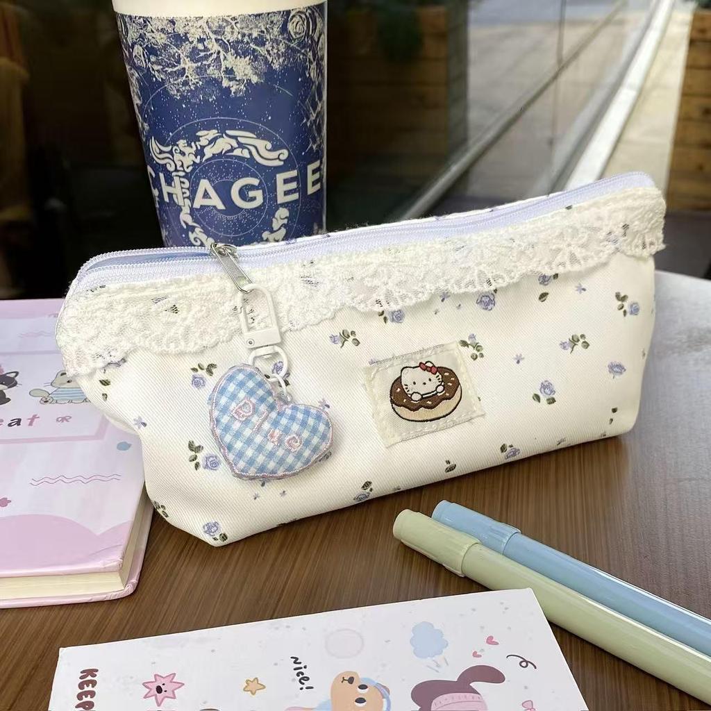 Xiaohongshu Style High-Value Kitty Cat Plush Pencil Case, Large Capacity, Portable Storage for Students