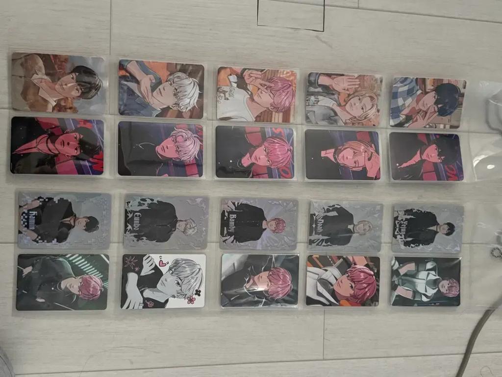 I'm selling all my PLAVE merchandise. Used