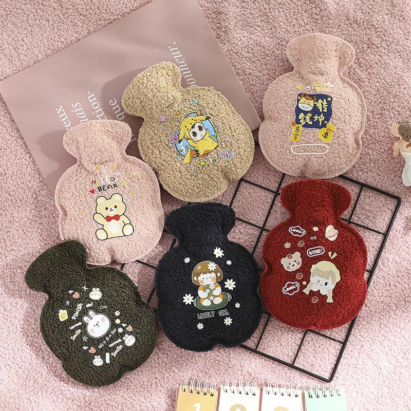 320Ml Soft Hot Water Bottle Winter Hand Warmer Cute Kawaii Water Bottle For Girls Portable Waist Hand Bed Warm Bottles