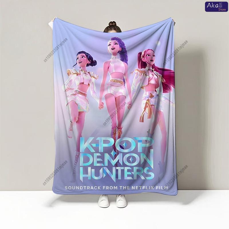 Kpop Girl Group Blanket Soft Flannel Throw Warm Bed Sofa Quilt Anime Style Bedroom Decor Gift for Fans Cozy Home Accessory