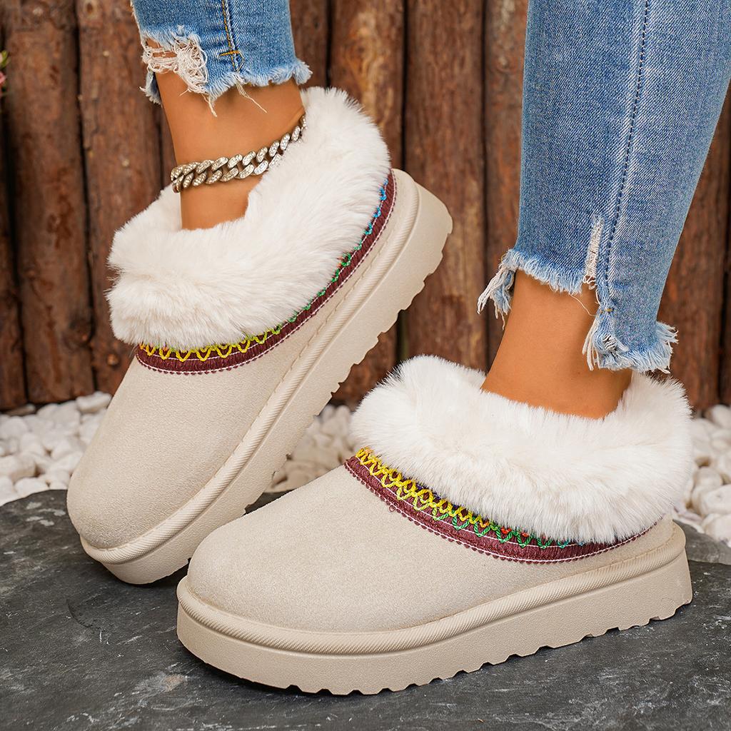 Autumn and winter new round head flat bottom velvet fashionable and comfortable fluffy one-pedal snow boots cotton shoes women