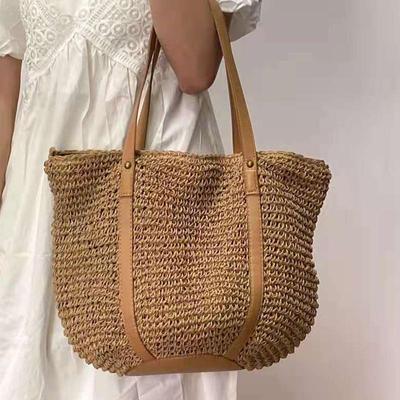 Borsa estiva in paglia di grande capacità per le donne Borse da spiaggia fatte a mano intrecciate Borsa a tracolla in rattan per le vacanze al mare