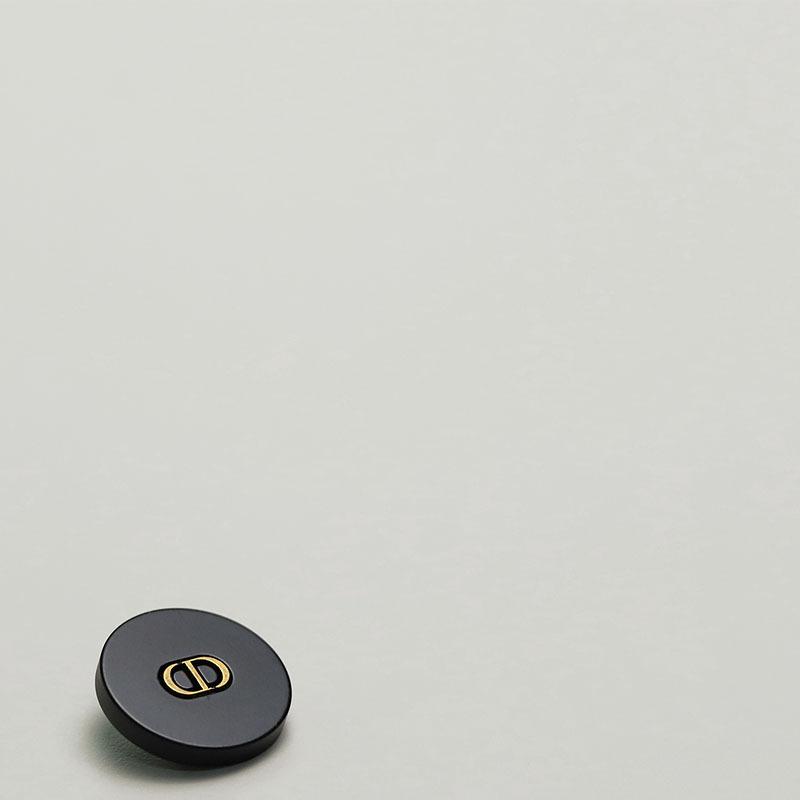 Xiaoxiang Celebrity Style Resin Clothing Button Sweater Cardigan Decorative Button Suit Jacket Leather Coat Button