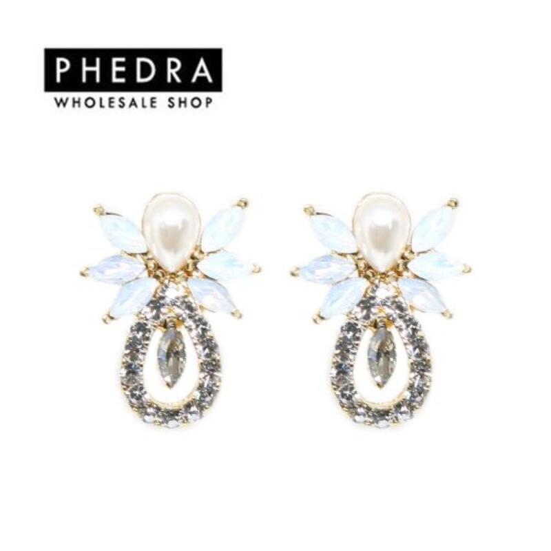 

Women s Gorgeous Drop Waterdrop Titanium Pin Earrings A25146_ONECOLOR