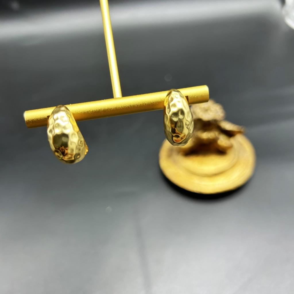 Medieval Vintage Internet Celebrity Silver Needle Electroplating Real Gold Brushed Snail Earrings Exquisite Unique Geometry