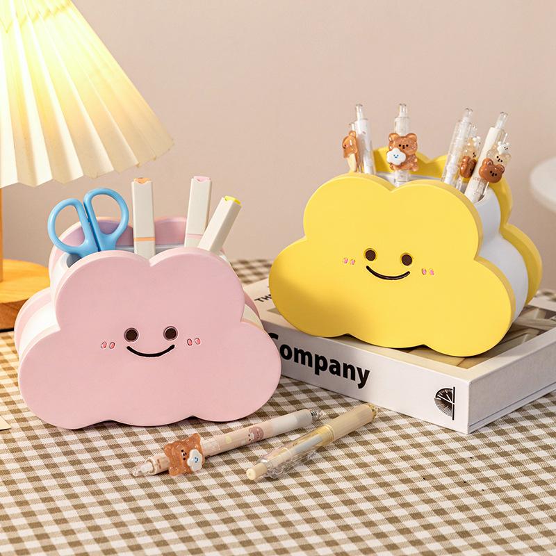 Nowy Kreatywny Kreskówkowy Uchwyt na Długopisy w Kształcie Chmury Śliczny Biurkowy Przechowywanie Biurowe Ozdoba z Żywicy Prezent na Otwarcie dla Studenta Dzień Studenta