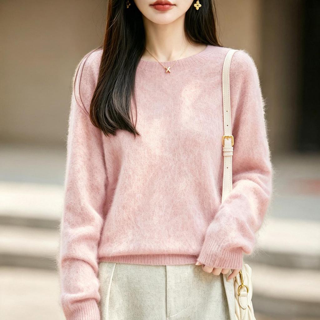 Women's Seamless Plush Knit Wool Sweater, Round Neck, Loose Fit, Long Sleeve - 2026 Autumn/Winter Collection