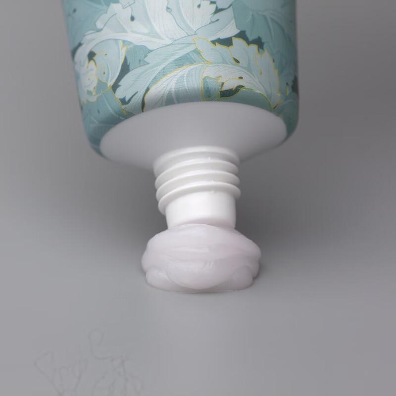 JALAROMA Hydrating & Nourishing Hand Cream