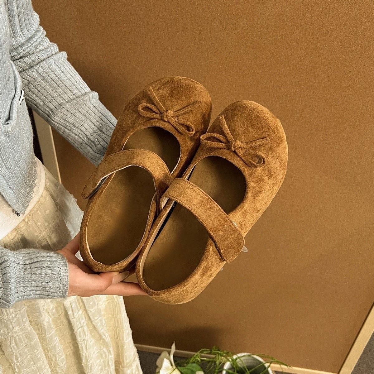 

Туфли-лодочки, неглубокие одинарные туфли, женские, 2025 новые весна-лето, с юбками, туфли Мэри Джейн, плоские туфли-бини 40 коричневый