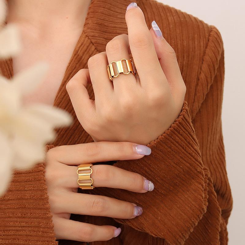 Neuer Stil Personalisierte Mode Hohl Geometrische Ring Halskette Armband Schmuck Set Überzogen Mit 18K Gold