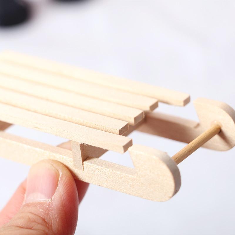 Doll House Solid Wood Sleigh Dooryard Santa Claus Holiday Scene Atmosphere Decor