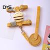 Conjunto de Arnés y Correa para Gato Ajustable a Prueba de Escapes Arnés para Gatito con Abeja de Dibujos Animados para Gatos Pequeños Medianos Perros Paseo al Aire Libre