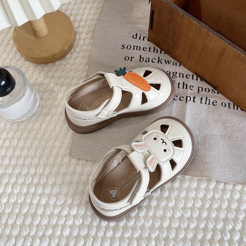 

Girls Sandals, Children s Hollow Shoes, Baby Shoes, Soft-bottomed Leather Shoes 20 бежевый
