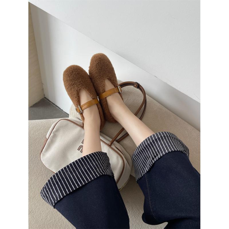 

2025 autumn and winter women s shoes flat-soled Mao Mao single shoes 43 світло-коричневого кольору