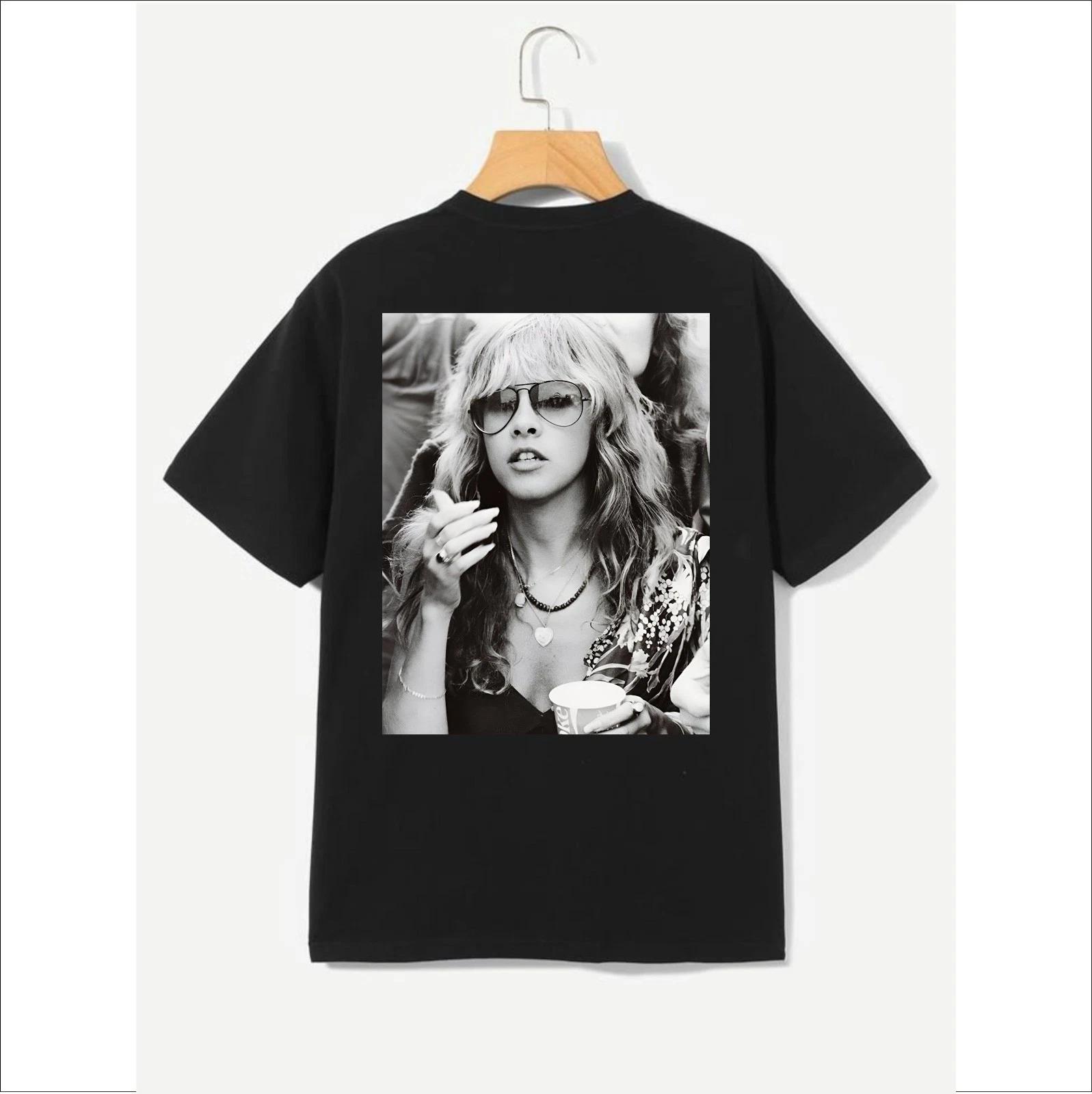 

Famous Singer T-shirt Music Lovers Band Studio Gift Fans Top Men s Unisex Tee M