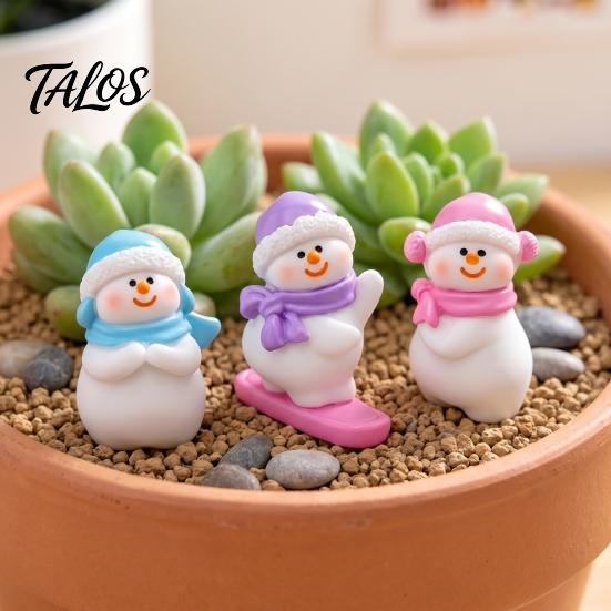 Christmas Desktop Ornaments Mini Snowman Figurine, Skiing Dolls, Small Car Holiday Gift Items Dashboard Figurines, Micro Landscape for Dollhouse