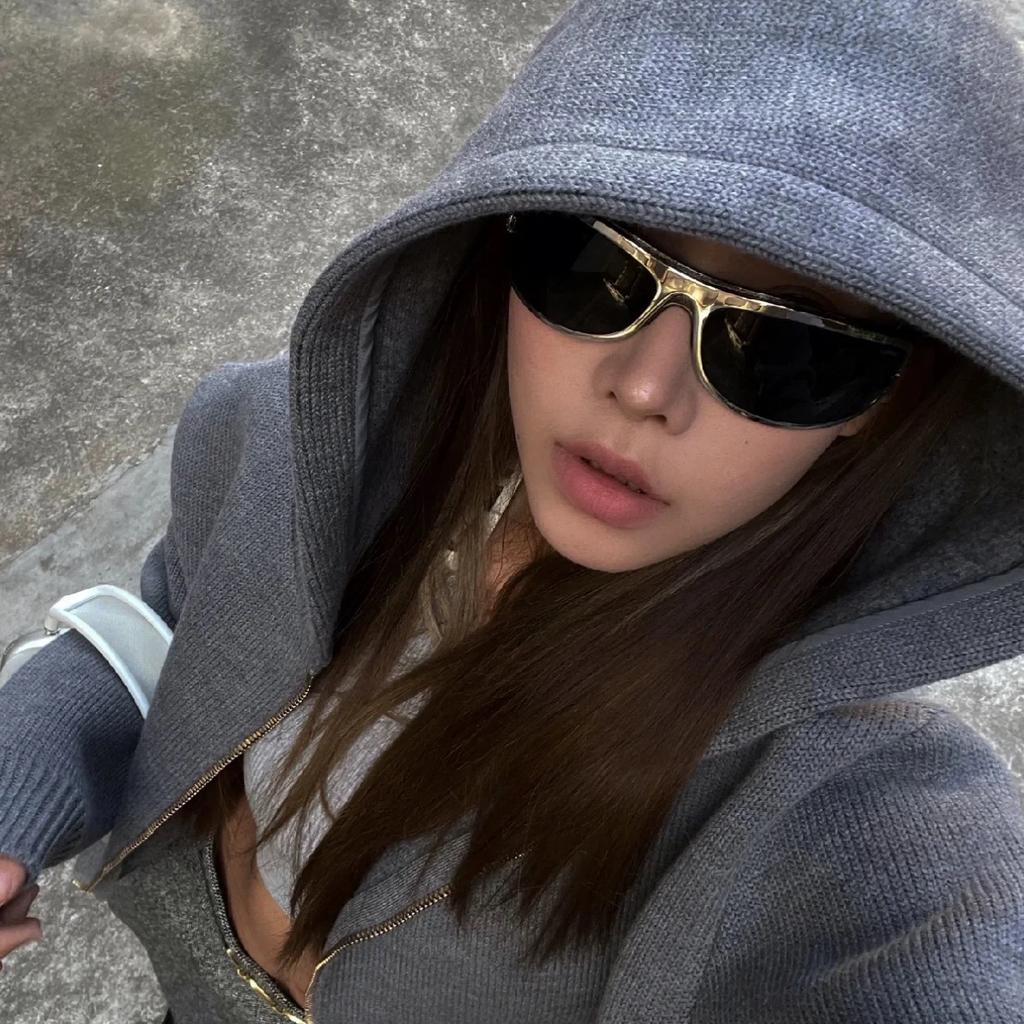 New  Vintage Luxury Brand Designer Curved Square Sunglasses Women For Men Sun Glasses Punk Popular Metal Cycling Sport Goggle