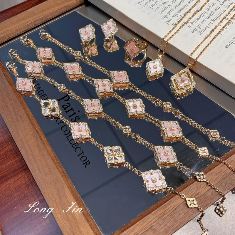 Vintage French Palace Style Peach Gold Plated Four-Leaf Clover Necklace Bracelet Ring Earring Set Women