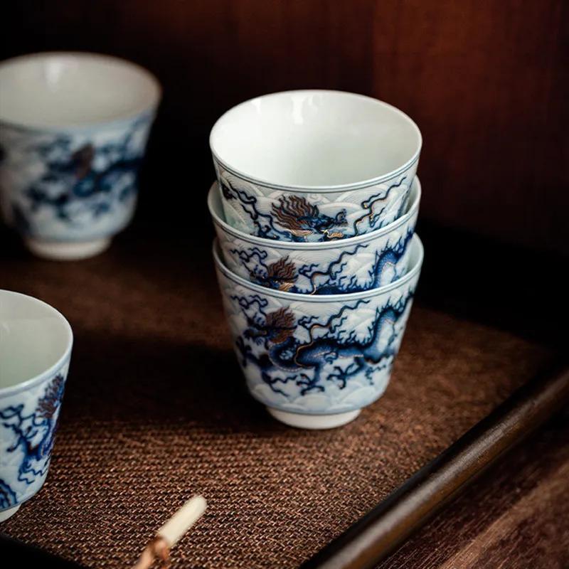 1 Stk. Chinesische Vintage Keramik Teetasse Handbemaltes Blau-Weißes Drachenmuster Teeschale Handgefertigte Porzellan Teetasse Teegeschirr 40ml