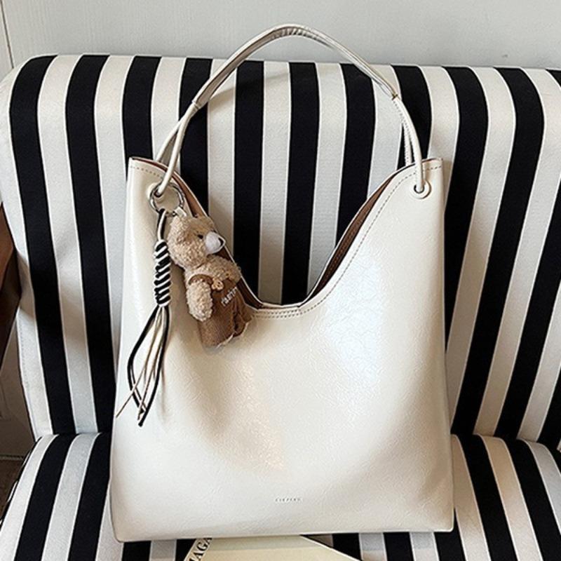 Spring texture fashion bag large capacity bag women's new armpit bag trendy simple shoulder crossbody tote bag