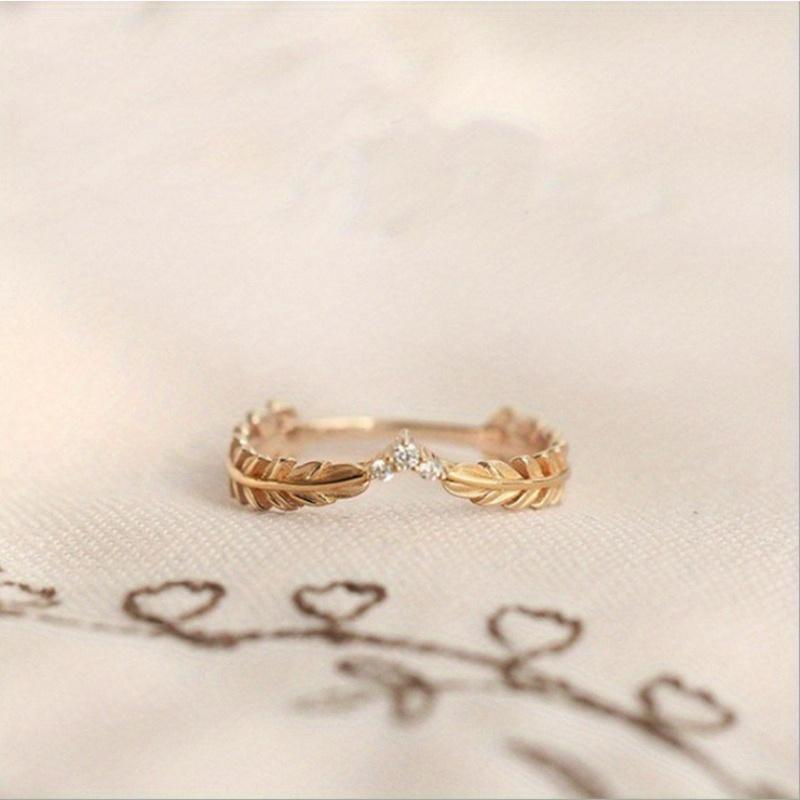 1Pc Fashionable Small Fresh Plated Leaf Synthetic Zircon Ring, Mier Feather Ring