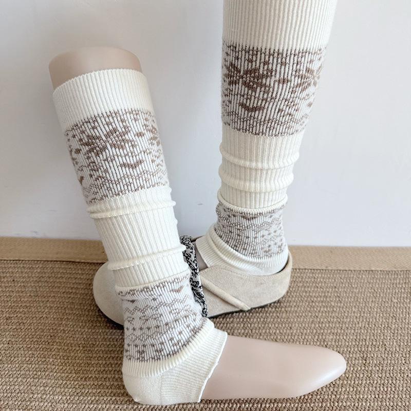 Women's Wool Mid-Calf Socks: Thickened Autumn/Winter Brown Slouch & Gray Stirrup Warmers