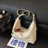 Retro Tote Bag Women's Autumn New Fashion Simple Large Capacity Underarm Dumpling Bag Shoulder Messenger Bag