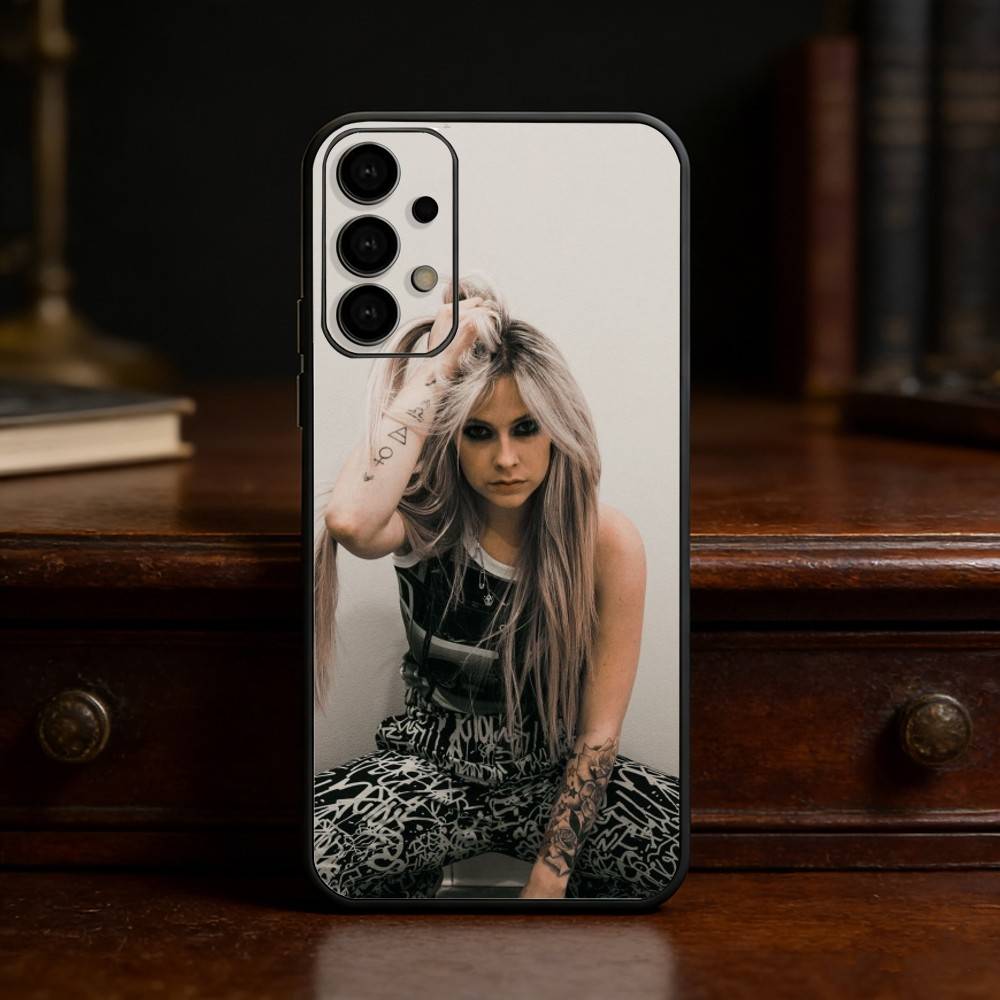 Star Singer Avril Lavigne Phone Case For Samsung S25,24,23,22,30,21,10,9,Ultra,Plus,Lite Soft Black Case