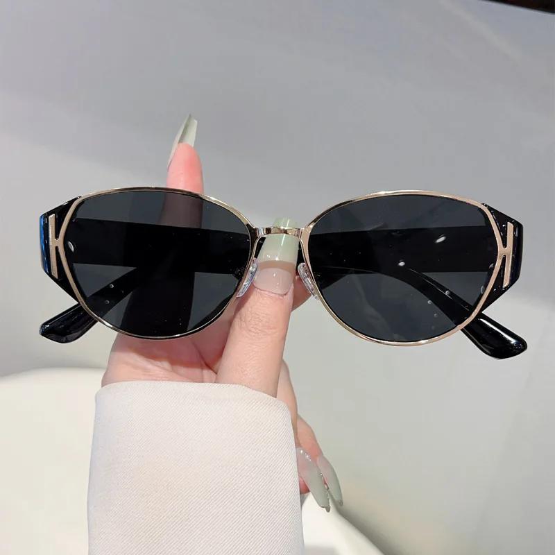 Sexy Vintage Cat Eye Sunglasses Women Men Punk Big Frame Luxury Designer Metal Eyewear Sun Glasses