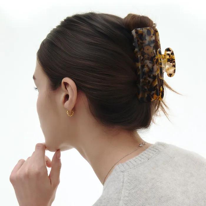 Volume Square Hair Claw Clip Brown HL5H64502BRXXX