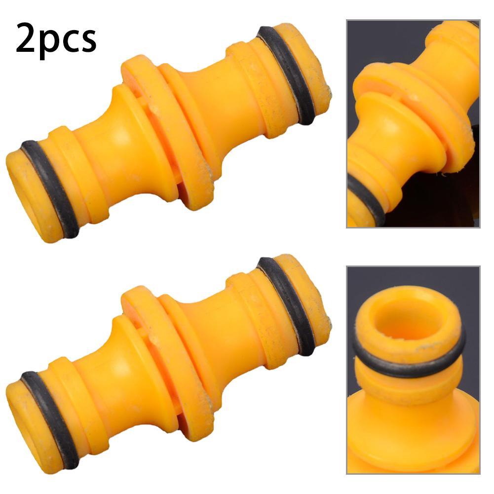 Conector de acessórios para mangueira juntando 2 acessórios de jardim