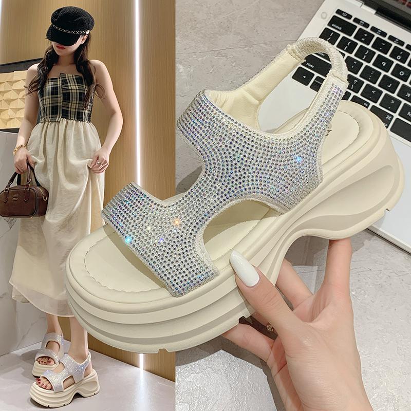 Fashion 2025 New Luxury Women's Fashionable and elegant Sandals Summer Versatile Beach Sandals Fashion Versatile Casual Shoes