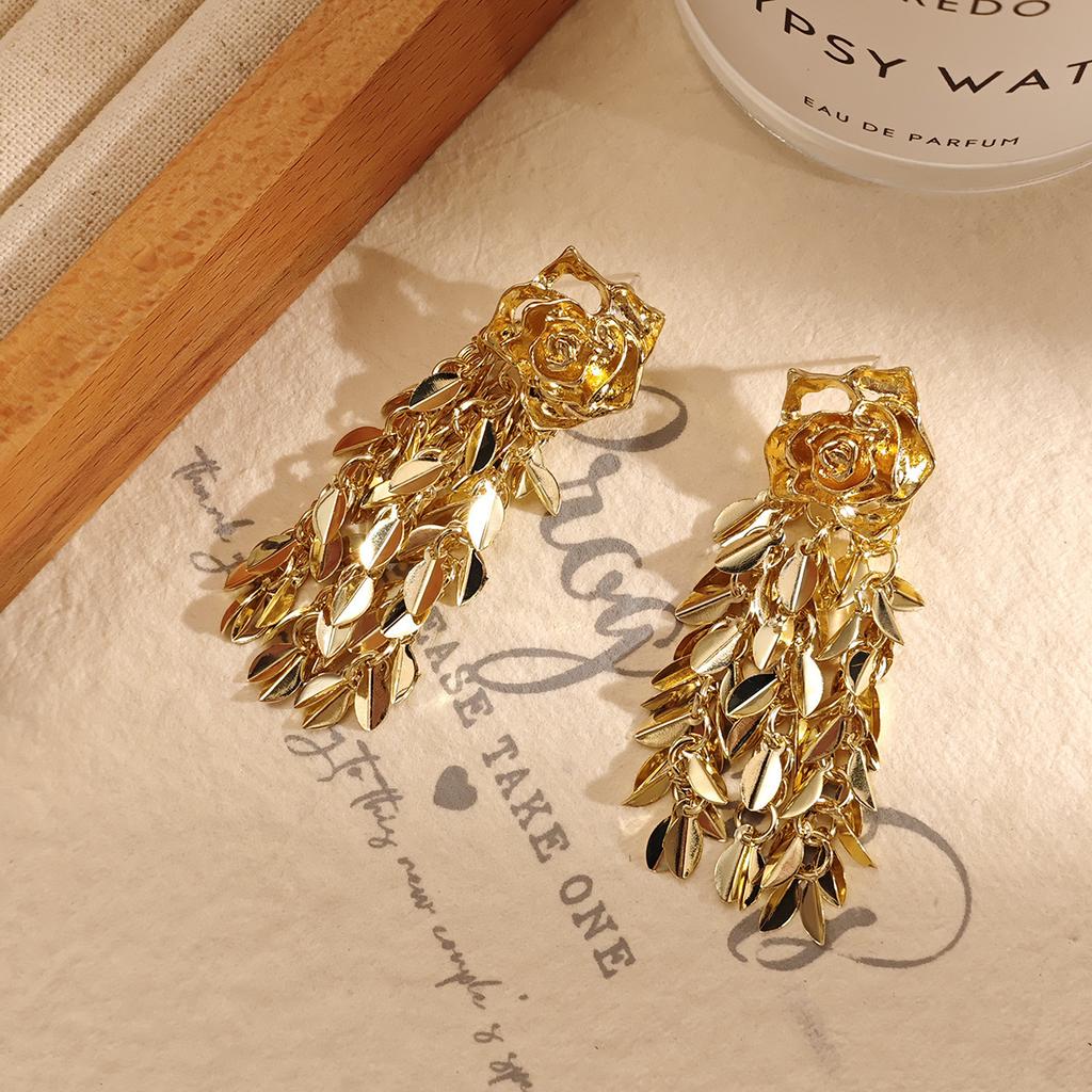 Retro Gold Rose Fringed Earrings Cold Wind Temperament Fashion Versatile Earrings