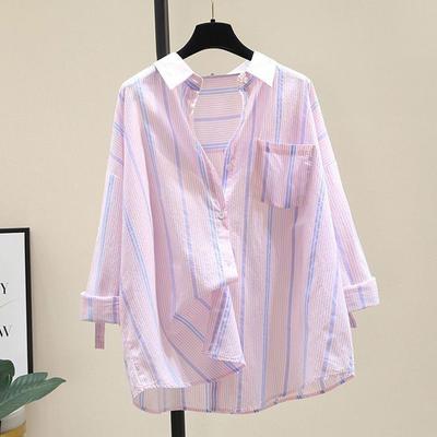 Stilvolles Damen-Herbstmode-Shirt mit französischer Durchbruch- und Streifenjacke
