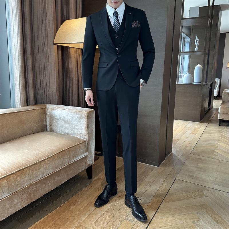 Slim-Fit Men's Western Style Formal Wedding Suit
