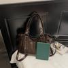 Vintage Handbag Solid Color Shoulder Bag Women's Large Capacity Commuter Tote Bag